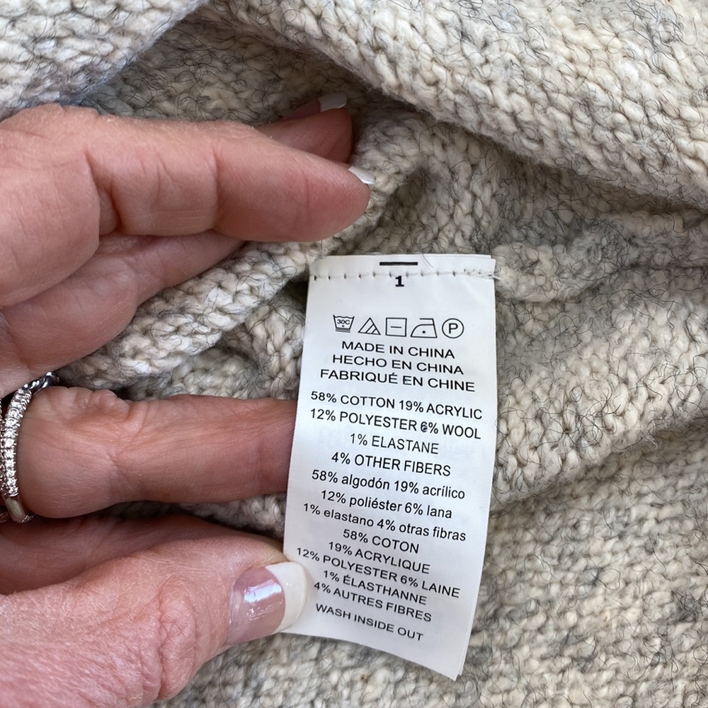Michael Kors NWOT sweater - Picture 4 of 4